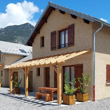 Le Pre Fleuri A - Neufs Classes Meubles De Tourisme 3 Etoiles - Parking Privatif Appartement Guillestre