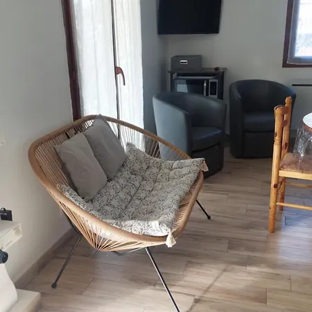 Appartement Le Pre Fleuri A - Neufs Classes Meubles De Tourisme 3 Etoiles - Parking Privatif